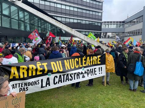 Pourquoi Des Centaines D Antinucl Aires Manifestent Caen Contre Le