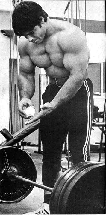 Franco Columbu - Top Bodybuilders - RxBodybuilders.com