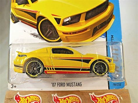 2014 Hot Wheels Kmart Exclusive 94 HW City Mustang 07 FORD MUSTANG Yellow Vari Contemporary