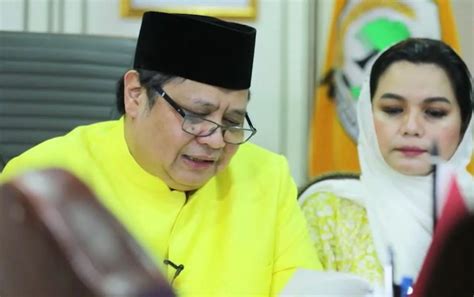 Survei IDM Ketum Airlangga Capres Terkuat Tokoh Sipil