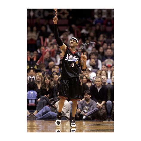 Allen Iverson Philadelphia 76ers Large Canvas Print | Taylormade ...