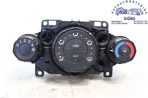 8A61-19980-AE : Varmeregulering og Aircondition boks - Autoparts24