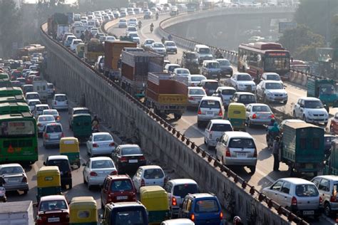 Delhi Traffic Jam द‍िल्‍ली की इन 77 सड़कों पर नहीं लगेगा ट्रेफ‍िक जाम केजरीवाल सरकार ने बनाया