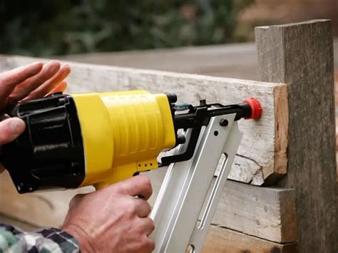 Best Nail Gun Reviews For 2023