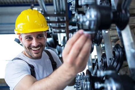 Tipos de Manutenção Industrial e Seus Benefícios para a Empresa