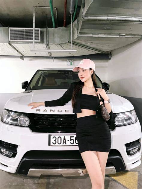 Nhan S C Hot Girl World Cup C B O H N Khen Ng I L N Th N