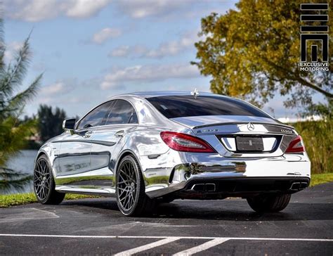 Silberfrisches Glanzstück Beim Mercedes CLS 63 führen alle Blicke