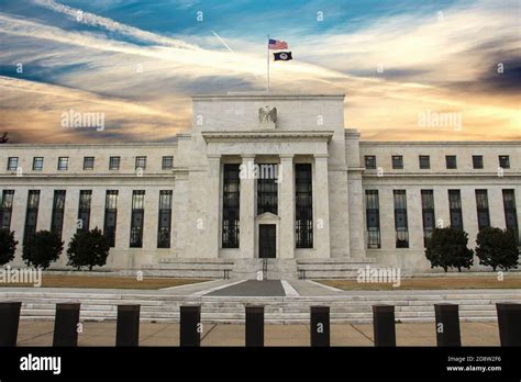 Gold federal reserve bank hi-res stock photography and images - Alamy