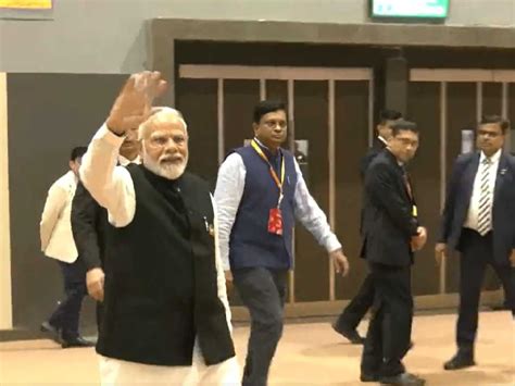 G20 Summit 2023 Delhi Live News Updates: PM Modi greets people at ...