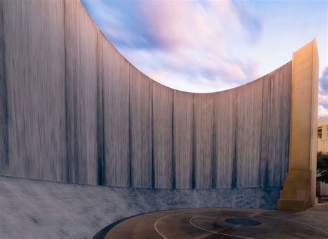 Discover Houston's Waterwall Park and Its Iconic Water Wall