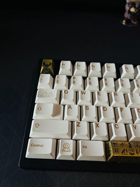 Finished my QK80 : r/CustomKeyboards
