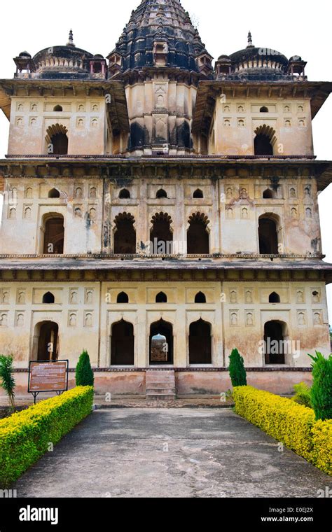 Maharaja Of Orchha High Resolution Stock Photography And Images Alamy