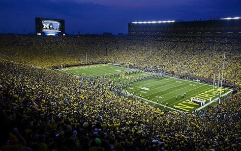 Michigan Stadium sets single-game NCAA attendance record - CBSSports.com