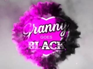 Mature Granny Group Fucks At DrTuber