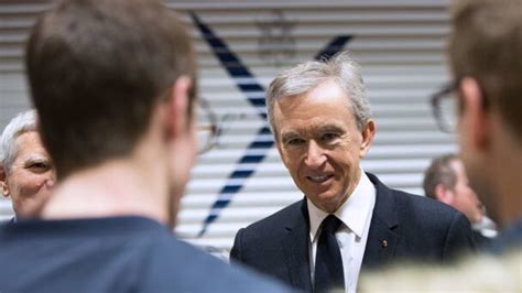 Lvmh Bernard Arnault D Gringole Au Classement Des Plus Grandes