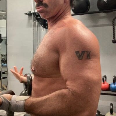 MusclePigFuck Raw Fuck Club