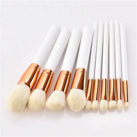 Pcs Natural Goat Hair Makeup Brushes Professional Pointed Powder