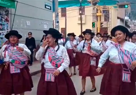 Ayacucho Comparsas De Huanta Crean Carnaval En Rechazo A Dina Boluarte