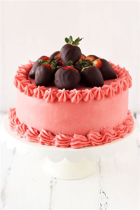 Valentine's Day Cake - Handle the Heat