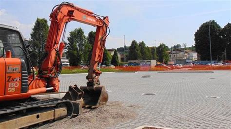 Carimate Altri 70 Posti In Stazione E La Strada La Progettano Le