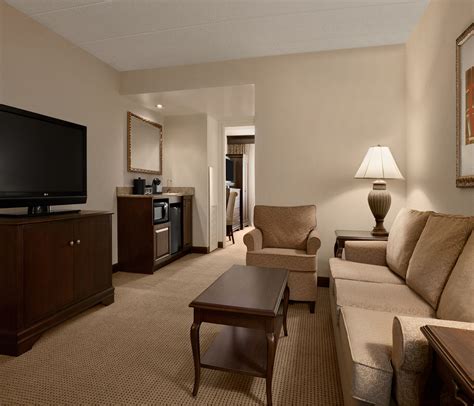 Discount Coupon for Embassy Suites Philadelphia - Airport in ...