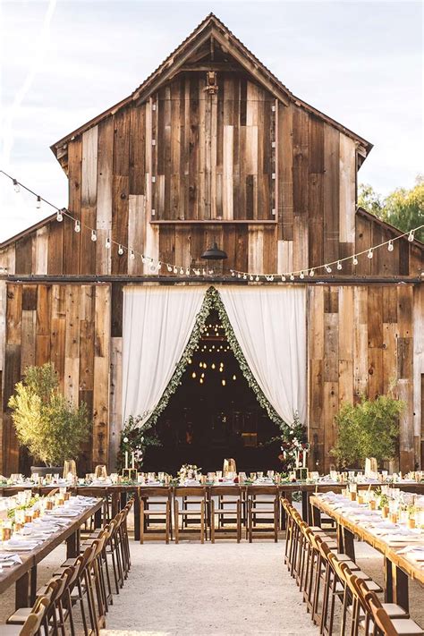 Rustic Barn Weddings Diy Wedding Decor Ohmeohmy Blog