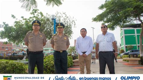 Ceremonia De Izamiento En La Plaza De Armas Noticias Municipalidad