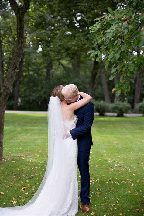 Lakeside Outdoor Tent Wedding At Heidel House Resort And Spa In Green