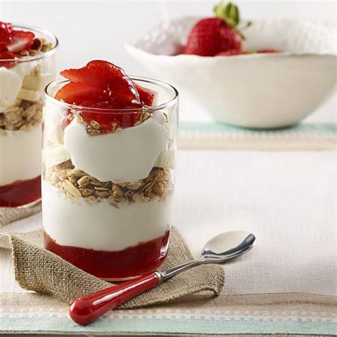 Strawberry Banana Yogurt Parfaits Smucker S®