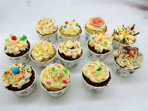 Money EE Kitchen 學整餅 2 小杯子蛋糕 Cup Cake 附食譜