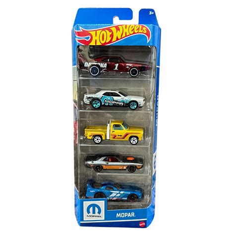 Hot Wheels Mopar Series Scale Pack Featuring Dodge Challenger SRT Dodge