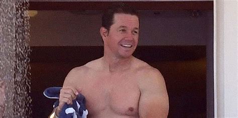 PICS Mark Wahlberg Shows His Amazing Abs In These Shirtless Photos