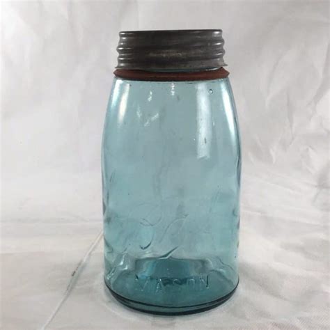 Antique Mason Jars Value (Identification & Price Guides)