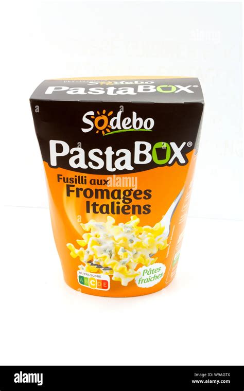 Pastabox hi-res stock photography and images - Alamy