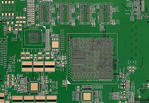 精密pcb专业打样厂家：高精密hdi和普通pcb线路板的对比差异 四川深亚电子科技有限公司