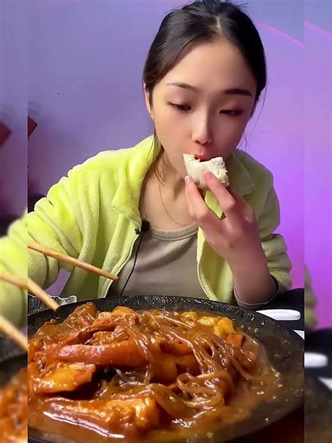 Asmr Mukbang Eating Noodles Spicy 🔥 With Meat Chinese Food Mushrooms