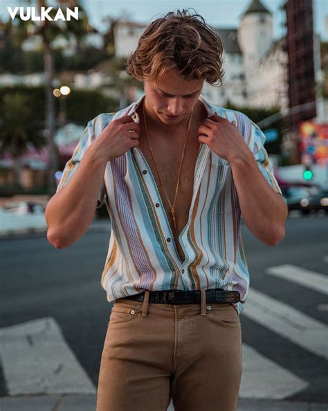 rudy pankow Foto di celebrità Attori hot Attori