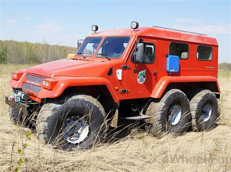 Trekol 39295 6x6: Allesüberwinder aus Russland - auto motor und sport