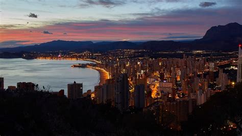 10 Things to Do in Benidorm in October - Hellotickets