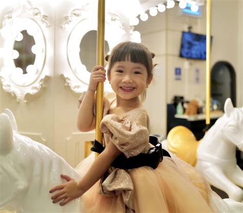 Hot Girl T Y H Cici Ra D Ng Idol L M B Nail M I I Di N V N Ngh Netizen Vi T Gi I Tr