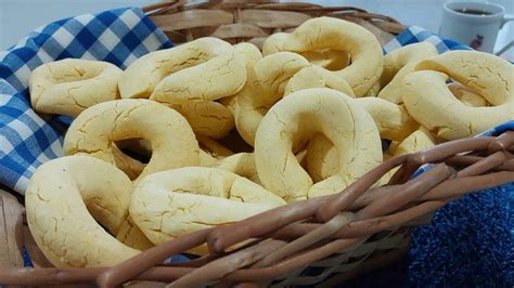 Biscoito De Polvilho Assado Farinha De Milho Bolo De Roda