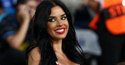 Miss Mundialu W Sk Pym Bikini Pokaza A Odwa Ne Zdj Cie Przegl D Sportowy Onet