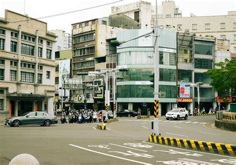 人沒來但錢來了？台南房價飆漲9成，北市十年遷出21萬人！ 城市學