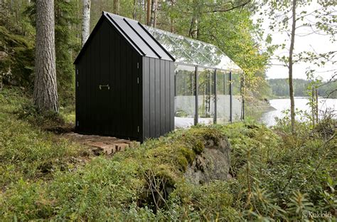 Combine Garden Shed and Green House, Get a Fairytale-like Dwelling