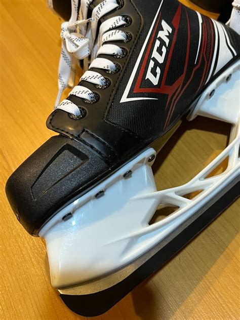 Ccm Jet Speed Ft Hockey Skates Size Sports Equipment Sports