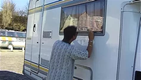Junge Brunette Mit Behaarter Pussy Wird Im Wohnmobil Von Zwei Typen Gefickt XHamster