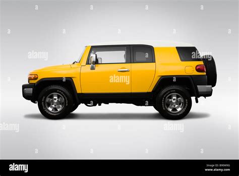 Toyota Fj Cruiser 2021 - Top 18 Videos & 70+ Images