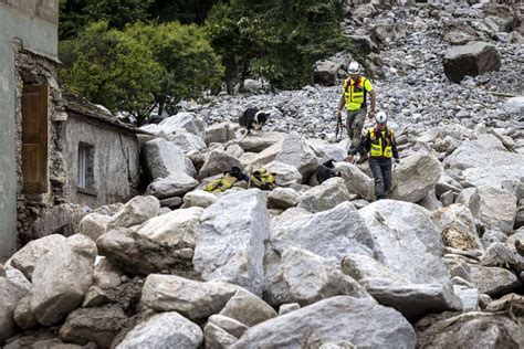 Unwetter In Der Schweiz Hier Drohen Lange Staus