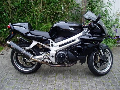 2003 Aprilia Falco 1000 SL - Moto.ZombDrive.COM