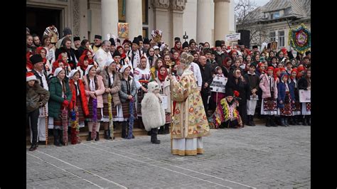 Festivalul De Datini şi Obiceiuri La Naşterea Domnului şi Anul Nou